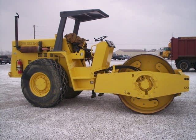 Bomag BW212D-2 Year: 1993 Single Drum Compactor