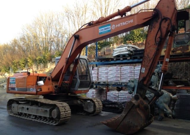 Hitachi EX150-1 Crawler Excavator