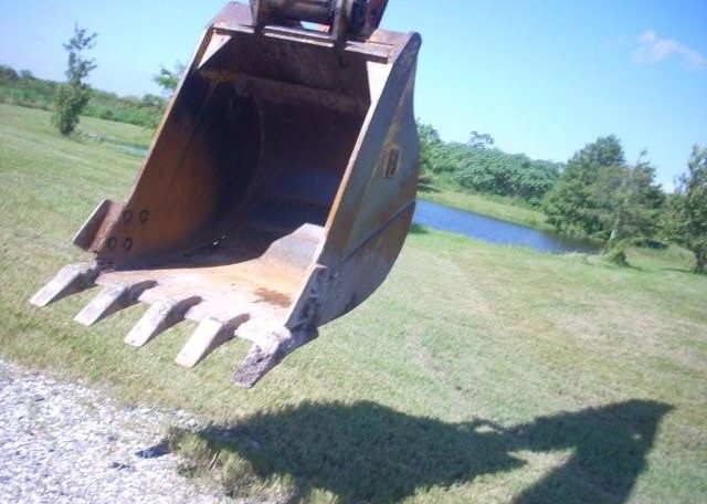 Hitachi UH083 Crawler Excavator, Year: 1984, photo 2