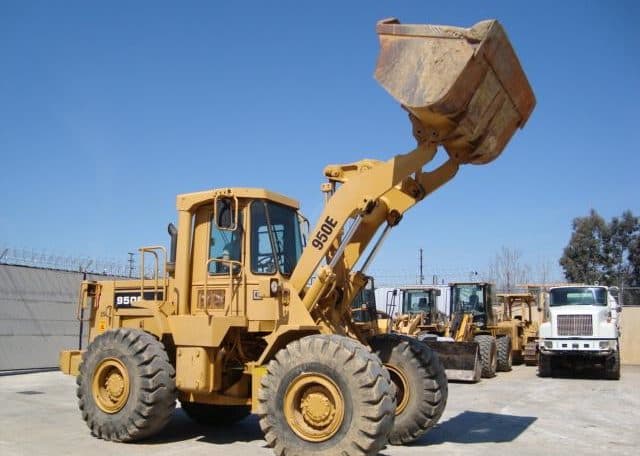 CAT 950B Year: 1988 Wheel Loader - Excellent Condition !!