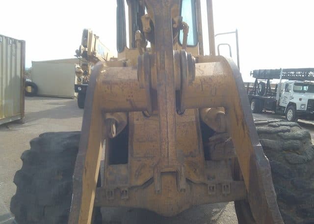 CAT 950B Wheel Loader with Diesel Pump Problem, photo 2