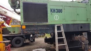 Hitachi KH300-2 Crawler Crane, photo 3