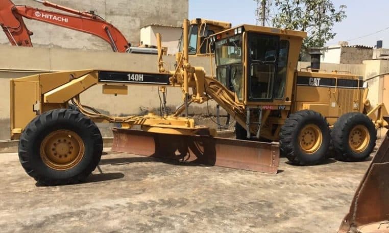 CAT 140H-VHP Motor Grader with Rear Ripper Year: 1999