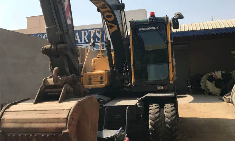 Volvo E145BW Wheeled Excavator Year 2006, photo 5