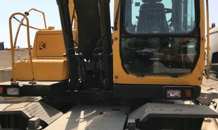 VOLVO EW130C Wheeled Excavator, Year: 2004, photo 2