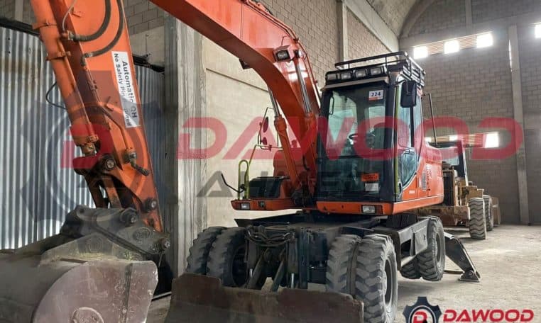 Doosan DX140W Wheeled Excavator Year: 2011 - Good working condition, photo 13