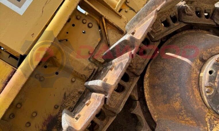Used CAT D7 Dozer with Winch - Good Running Condition, photo 4