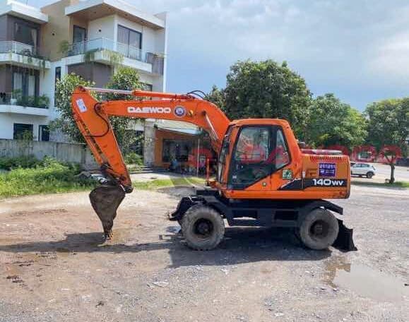 Daewoo 140WV Wheel Excavator - Year: 2003