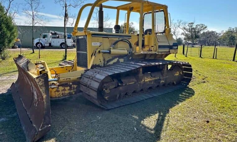 Komatsu D58P-1 Year: 1999 - Good working Dozer