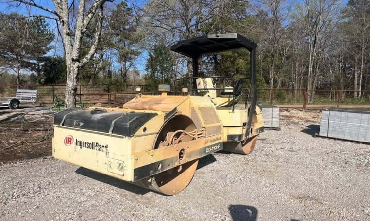 Ingersoll-Rand DD110HF Tandem Roller - Year: 2012, photo 4