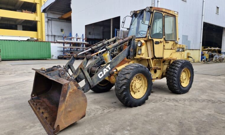 1990 Caterpillar IT12