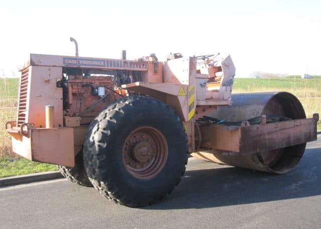 CASE VIBROMAX W1102D Year: 1991 Single Drum Compactor