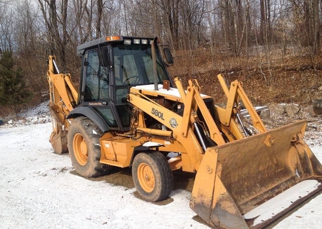 CASE 580L Year: 1997 Backhoe